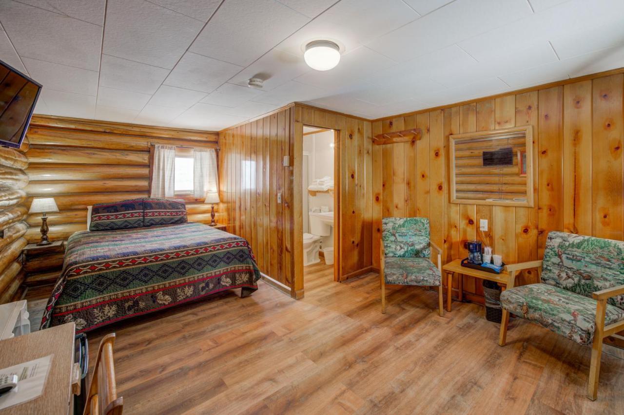 Sportsman'S Lodge Ennis Eksteriør billede
