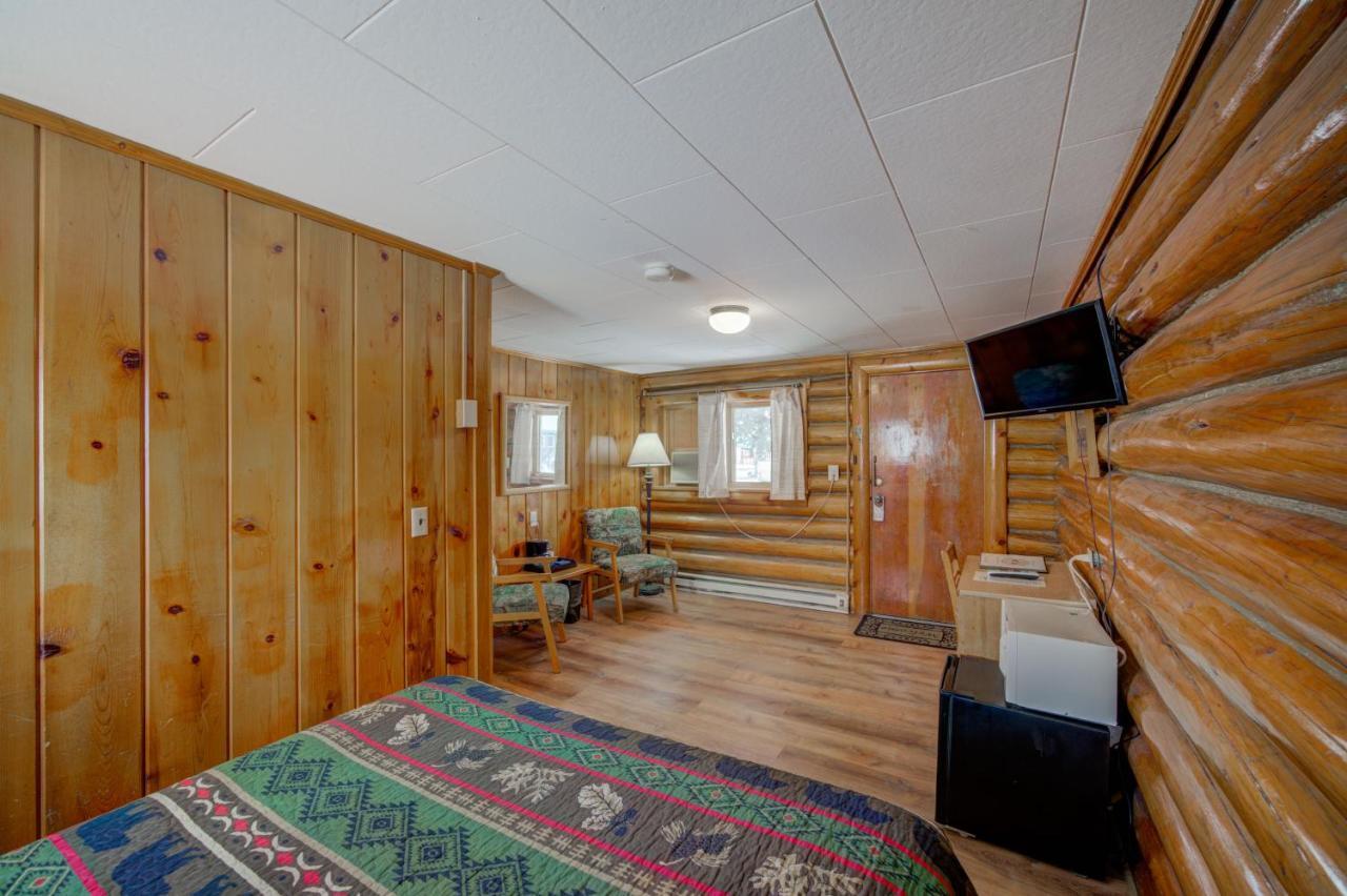 Sportsman'S Lodge Ennis Eksteriør billede