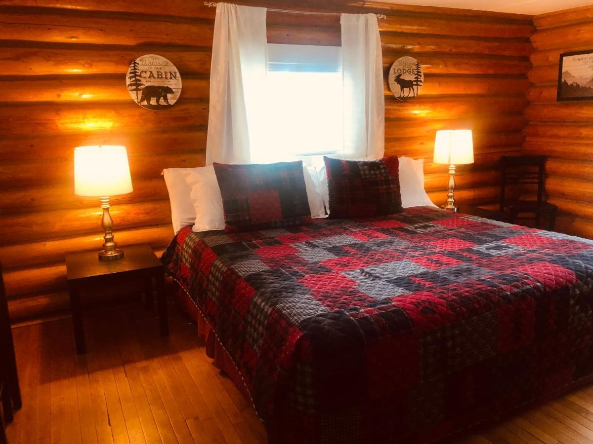 Sportsman'S Lodge Ennis Eksteriør billede