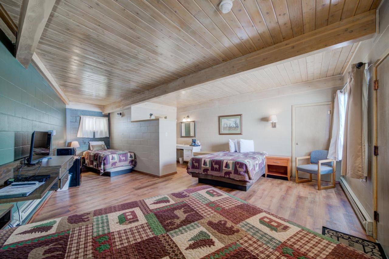 Sportsman'S Lodge Ennis Eksteriør billede