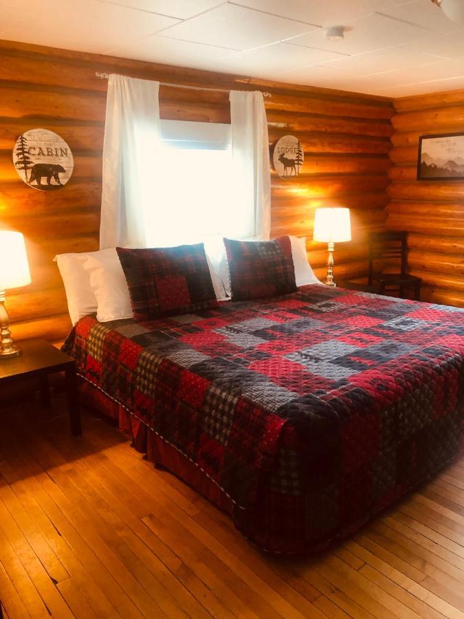 Sportsman'S Lodge Ennis Eksteriør billede